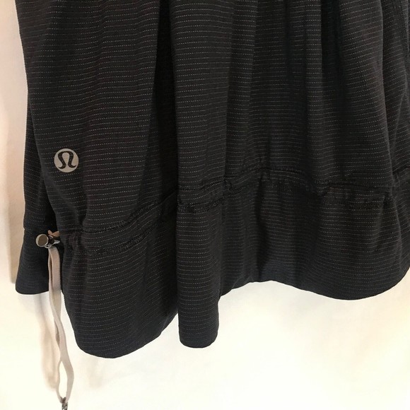 Lululemon Rest Less Tank. Black Apex Stripe Built In Bra size 8 - Picture 8 of 9
